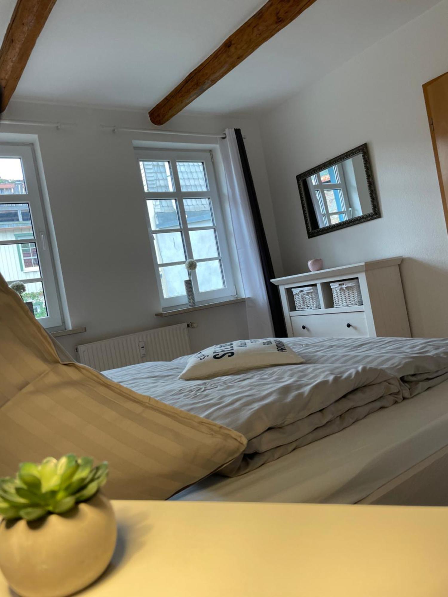 Haus Kreuzberg Mit Schlossblick Apartment Вернигерод Екстериор снимка